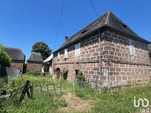 House at SAINT-CYR-LA-ROCHE (19130)