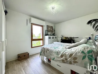 Apartment in SAINT-DENIS (93200)