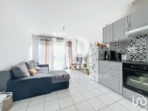 Appartement à CORBEIL-ESSONNES (91100)