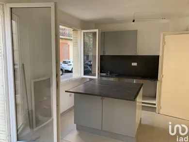 Apartment in TOULON (83000)