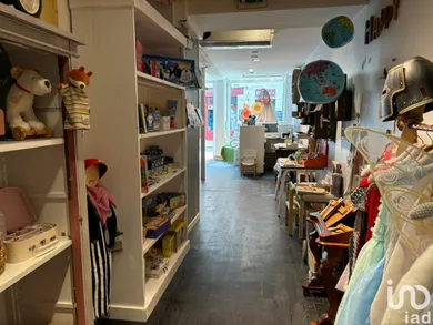 Boutique/Local commercial à RAMBOUILLET (78120) — 3/5