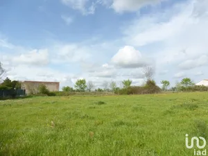 Terrain à ASNIÈRES-LA-GIRAUD (17400)