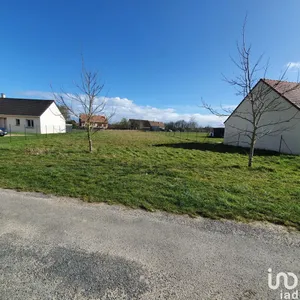 Land at SAINTE-GENEVIÈVE-DES-BOIS (45230)