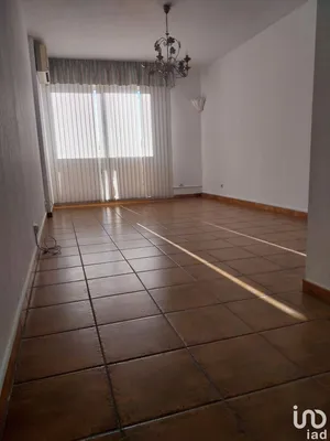 Appartement à SANARY-SUR-MER (83110)