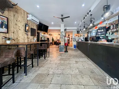 Bar-brasserie à ARLES (13200)