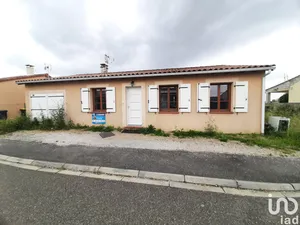 House in FINHAN (82700)