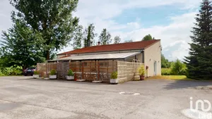 Murs commerciaux  à POIGNY (77160)