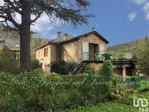 Appartement à FLORAC (48400)