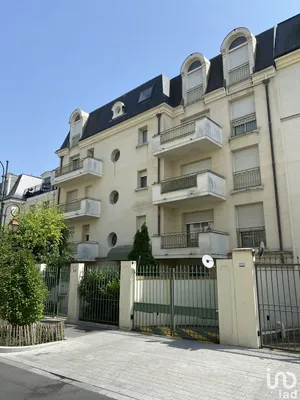 Apartment at LA GARENNE-COLOMBES (92250)