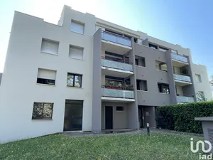 Appartement à RIVES (38140)