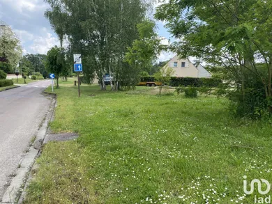 Land at LARCHANT (77760)