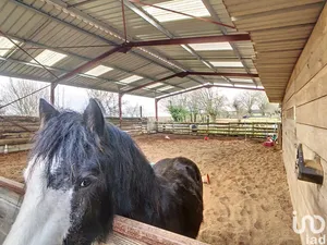 Maison à ÉTAIS-LA-SAUVIN (89480)