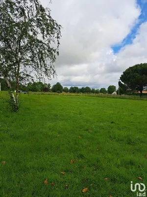 Terrain à LACOURT-SAINT-PIERRE (82290)
