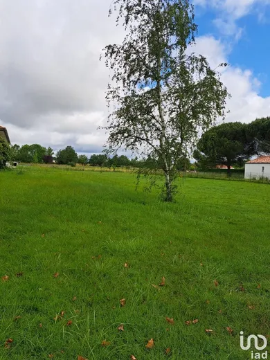 Terrain à LACOURT-SAINT-PIERRE (82290)