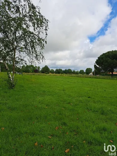 Terrain à LACOURT-SAINT-PIERRE (82290)