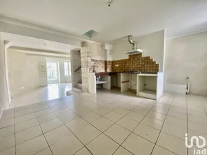 House at ARAMON (30390)