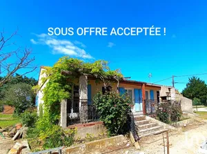 House at JONQUIÈRES-SAINT-VINCENT (30300)