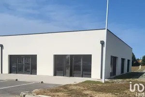 Boutique/Local commercial à MAGNÉ (79460)