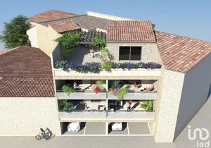 Apartment at NÎMES (30000)