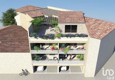 Apartment at NÎMES (30000)