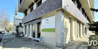 Local d’activité à GRENOBLE (38100)
