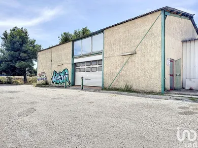 Local d’activité à LA FARLÈDE (83210)