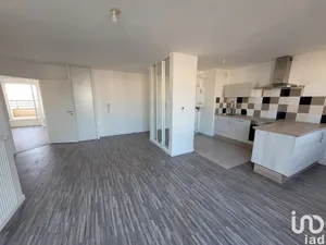 Appartement à CORBEIL-ESSONNES (91100)
