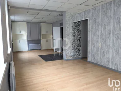 Commercial at LEZENNES (59260)