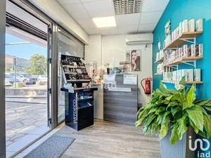 Boutique/Local commercial à LE TIGNET (06530)