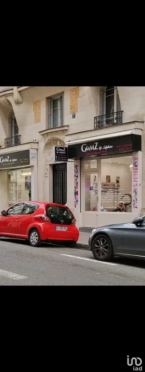 Commercial walls at PARIS (75015)