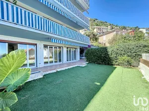Apartment at ROQUEBRUNE-CAP-MARTIN (06190)