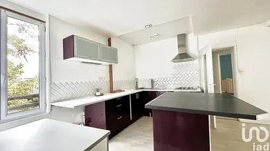 House at CHÂTELLERAULT (86100)