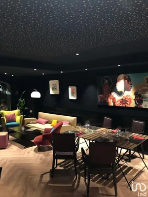 Bar-brasserie at FRÉJUS (83600)