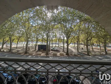 Bureaux à BORDEAUX (33000)