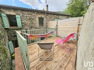 Maison de village à VALGORGE (07110)