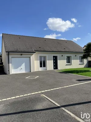 House at BRÉCY (18220)