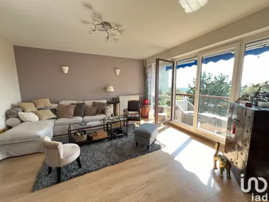 Apartment at TAVERNY (95150)