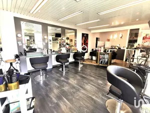 Boutique/Local commercial à PLOUFRAGAN (22440)