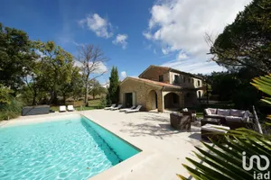 Mas à VAISON LA ROMAINE (84110)