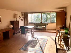 Appartement à PARIS (75020)
