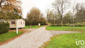 Murs commerciaux à LA GRANDVILLE (08700)