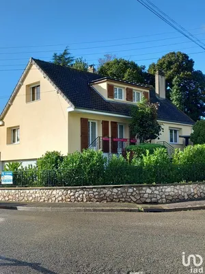 House at Nogent-le-Rotrou (28400)