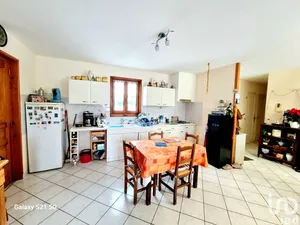 Detached at MAZEYRAT-D'ALLIER (43300)