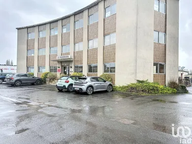 Bureaux à BRIE-COMTE-ROBERT (77170)