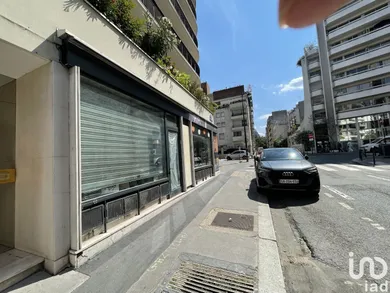 Commercial at PARIS (75015) — 11/18