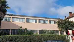 Office at MOISSAC (82200)