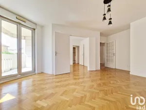 Appartement à SAINT-MANDÉ (94160)