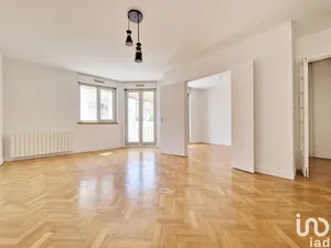 Apartment in SAINT-MANDÉ (94160)