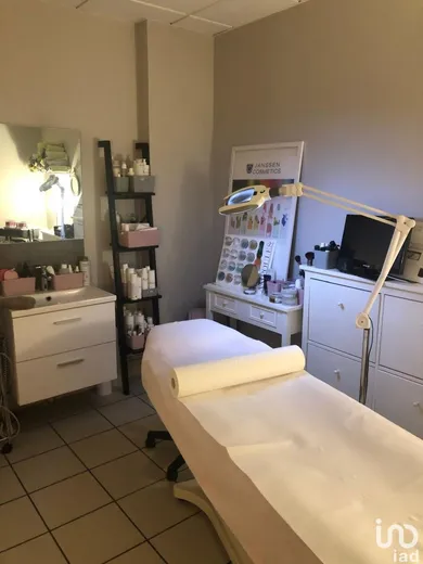 Boutique/Local commercial à MONTGERON (91230) — 5/9