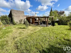 Maison à LA CHAPELLE-SAINT-FLORENT (49410)